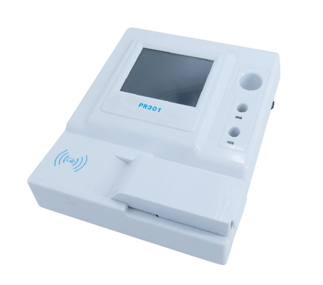 El tacto del LCD color de 3,5 pulgadas exhibe el analizador específico de la proteína de Hba1c completamente automático